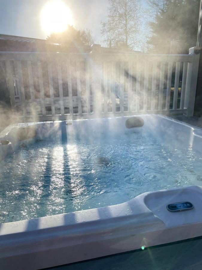 Holiday home Gleneagles With Hot Tub